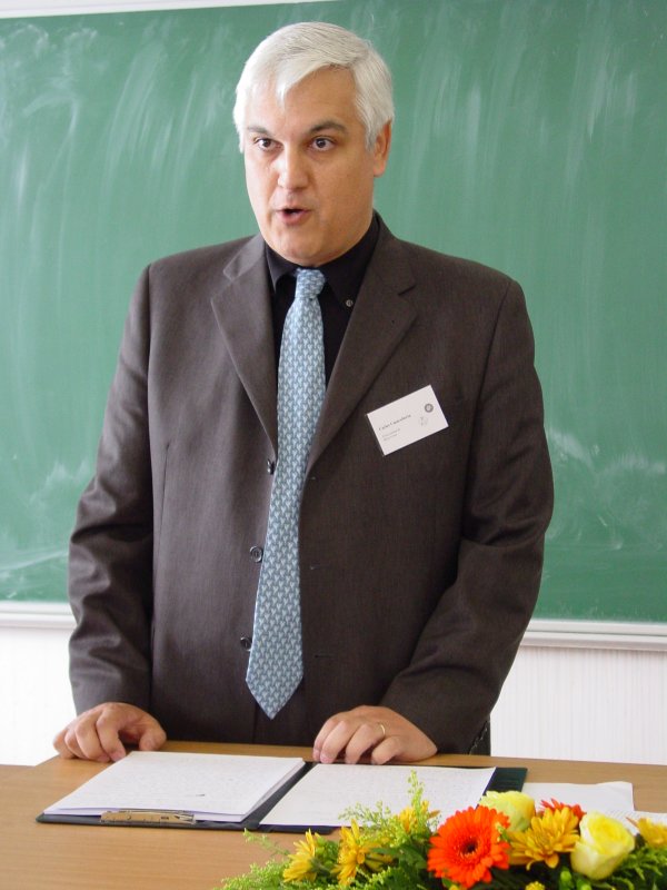 Prof. Carles Casacuberta, president of SCM